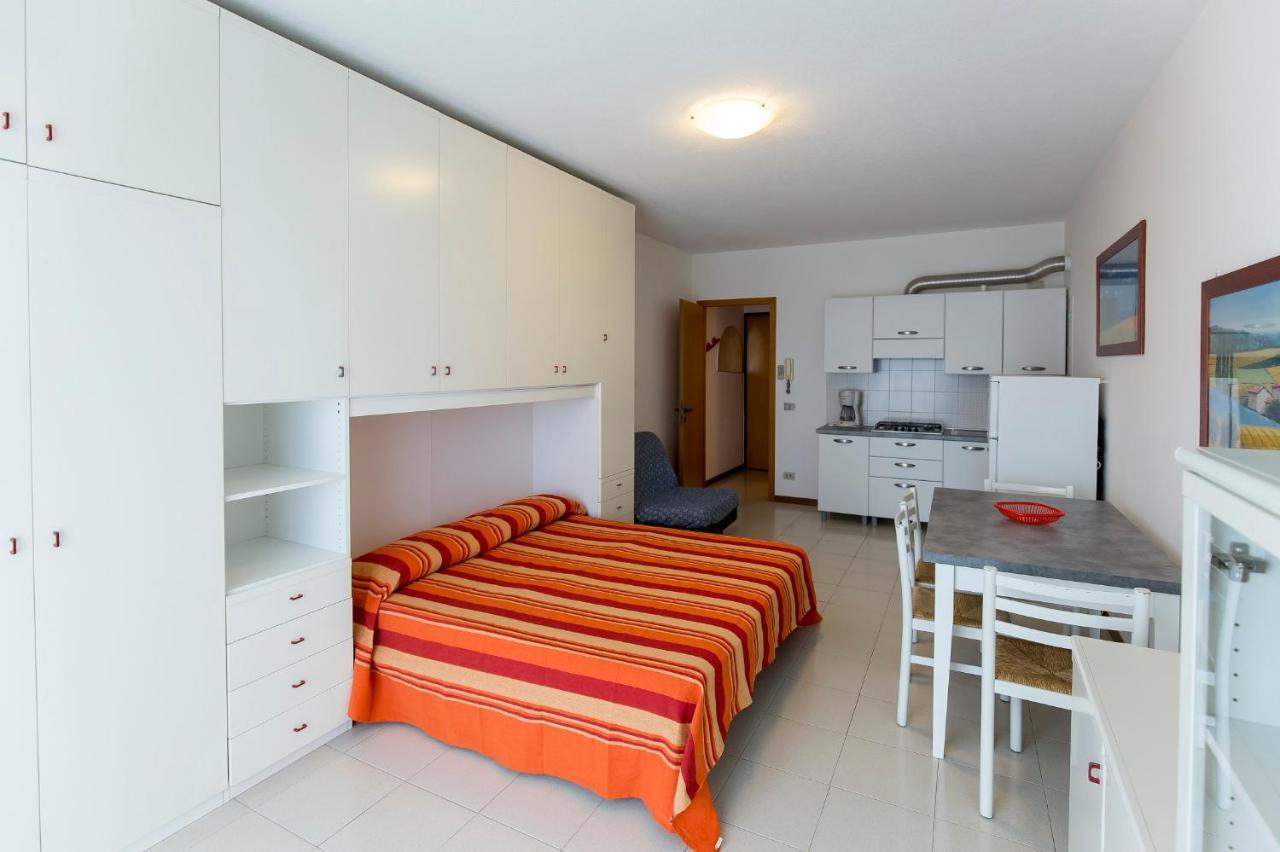 Villaggio Luna Due Caorle Bagian luar foto